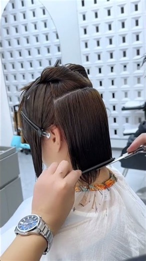 The Perfect Short Haircut Doesn’t Exi— 😍 #beautiful #layerup #hairstyle #haircut