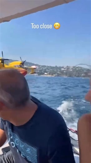 Maritime Fails on Instagram: "The pleasure boat was close to the so-called «scoop zone,» which allows Canadair planes to fly close to the water’s surface to fill cargo holds before dumping cargo into the blaze. Follow for more: @maritime_fails #boat #fail #danger #dabgerous"