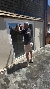 On-site with the Totally Plastered crew putting the REFINA tools to work. Want to check out more of our tools  https://www.refina.au/ #REFINA #render #luxuryrendering #toolsofthetrade | REFINA Australia | Facebook