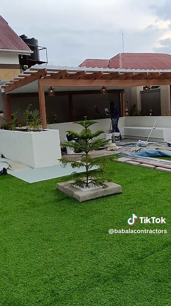 Our compound is now on 80%#landscapdesigns #compounddesigning #babalacontractorsug #tiktokuganda🇺🇬🇺🇬🇺🇬