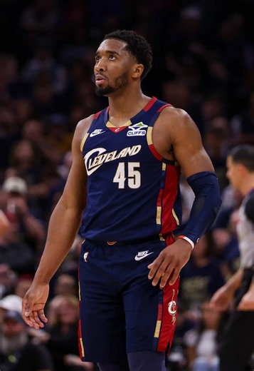 Donovan Mitchell's Coco Jones Game Day Ritual