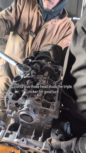 fullautoal on Instagram: "How to make sure you never see your Subarus head gaskets again. Also every engine likes a heat cycle and re-torquing of the head studs, on Subarus it's fairly hard to retorque them in the car. Some builders like to let their engine sit in the hot sun till they're 160°f or hotter, then re-torque studs once it has cooled inside. It was 15°f when I torqued these down, and there's no sun, so we will be sending it probably, I've had good luck in the past when working in the 