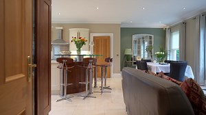 Nestled in a private treelined park and conservation area, this Malone Park residence is the perfect blend of charm, practicality, and style. The open plan kitchen is a culinary dream while six spacious bedrooms ensure comfort for family and guests. The detached double garage is the cherry on top🏡🌳 If you're interested in finding out more about this property, get in touch with Beth in our Lisburn Road office. You can view the property over on our website: ▪️ https://www.templetonrobinson.com/p