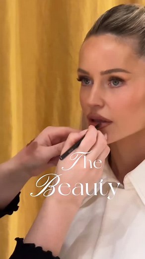 Jessie Murphy on Instagram: "Nina Park–inspired “overdrawn / blurry flushed lip” at Mecca Beauty Atelier 💄 1️⃣ Line & contour just above lips with Isayama Tonka (cool tone), blend out. 2️⃣ Layer Charlotte Tilbury Pillow Talk (warm tone) + set with powder. 3️⃣ Add Violette Lip Nectar – Dahlia Noir. 4️⃣ Finish with Mecca Max Lip Lock Balmy Stain – That’s My Jam (blends in seamlessly). Face by @nicoleaquilina_ ✨ #MeccaBeauty #MeccaBourkeSt #MECCAmoment #NinaPark #LipTutorial #MakeupTutorial"