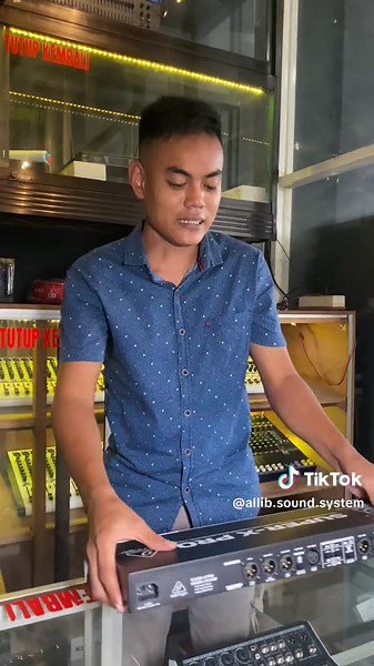 Review Crossover Behringer Super-X Pro CX3400