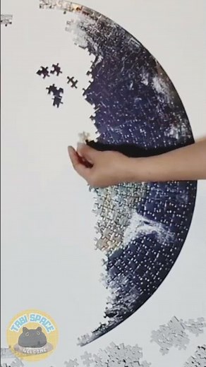 Finally Solving this 1000 pieces Round Jigsaw puzzle. #jigsawpuzzle #earth