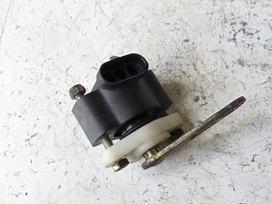 John Deere RE53380 Rotary Position Switch Sensor Contacting Potentiometer RE261357