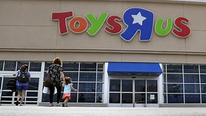 Toys R Us closing sales are coming