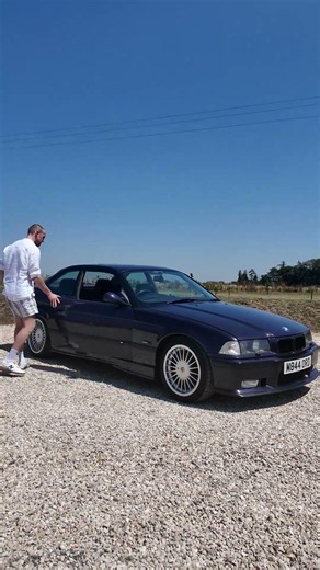 Win this 1994 BMW E36 325i Alpina + £2000