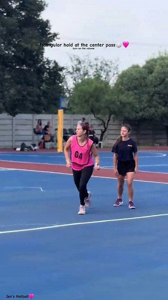 Master the Triangle Hold for Effective Netball Plays