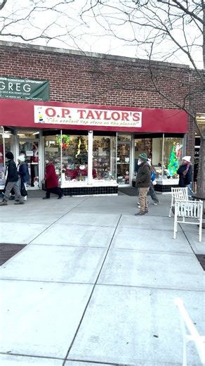 O. P. Taylor's Where downtown Hendersonville comes to play✨ 🎥 LuceyAgency @topfansVisit Hendersonville, NCExplore Henderson County #visitnc #visithendersonvillenc #downtownhendersonvillenc #lovehendo #optaylors | Downtown Hendersonville, NC