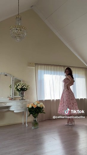 Exquisite Flower Patterns for Elegant Fashion