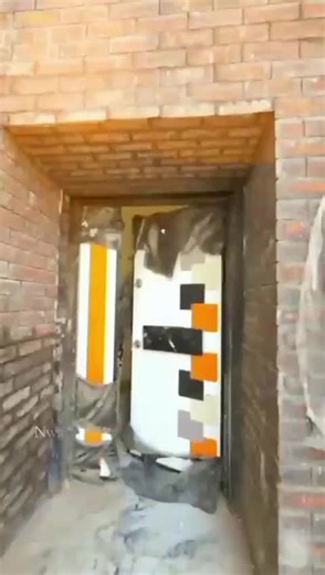 Nwa Anthonia Groups📍 ‼️FOR RENT‼️ 🏡 PropertyType: Terrace 📍Location: Guzape Rent : 20Million Other fees to be discuss on site FEATURES: Contemporary Design Modern Structure All Rooms Ensuite Fitted Kitchen Fridge Pantry Family Lounge Chandeliers Bluetooth Speakers Pop Ceiling Large packing space Spacious Rooms Aesthetic Light Fittings Balconies Smart switches Tarred Streets Great Neighborhood Spacious Compound Stamp Concrete floor Walk-In Closet foreign ward robe furnitures Water Heater Walk-