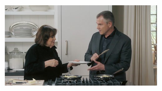 19K views · 182 reactions | Frank Bruni joins Ina Garten on an all-new #BeMyGuest for drinks and conversation before they work together to make a foolproof Gruyere and Herb Omelette, featuring fresh greens from Ina's garden 朗 Tune in today at 12|11c. | Food Network | Facebook
