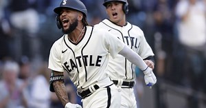Mariners unveil new ‘Steelheads’ uniforms for home Sundays