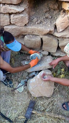 The Treasure Hidden Inside the Castle Walls! 😱🏰💰 #metaldetecting #treasuresearch #metaldetector