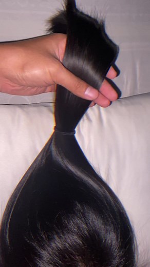 Shinny and Soft Long Ponytail Hairplay