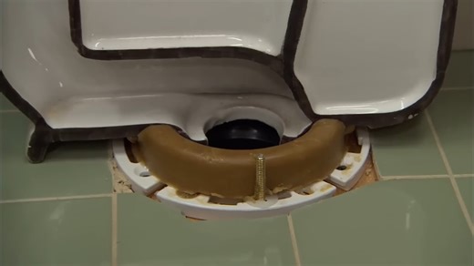 🚽 Is your toilet doing the wobble dance? Richard Trethewey explains how to fix a rocking toilet fast and keep it steady for good: | This Old House