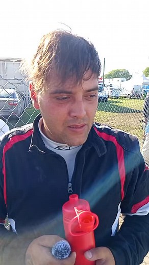 2° puesto en la 1° batería de los Fiat 600 para el volante local @santiiballesio 9° cita @nuevo.car_show @autodromoparquedelavelocidad ‼️🏁 | Pasion X Los Fierros