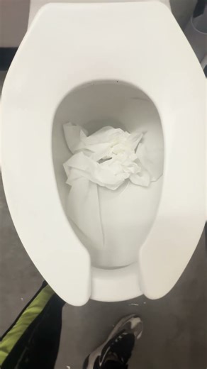 Zurn tank toilet tp test