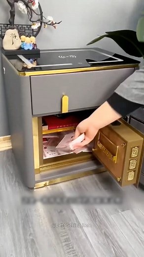 Smart secure double door locker #locker #SecureStorage #smartlocker #reelsvideo #trendingreelsvideo #meeshoapp Meesho | Best Selling item