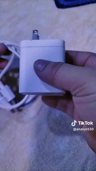Superfast charger type C SET or adapter o cord Ang need nyo available d2 guys pili lang Kau pwde set or cord lng or adapter may superVOOC na Kya safe sa mga android phone o gadget na type C #charger #fastcharger #typec #usb #micro