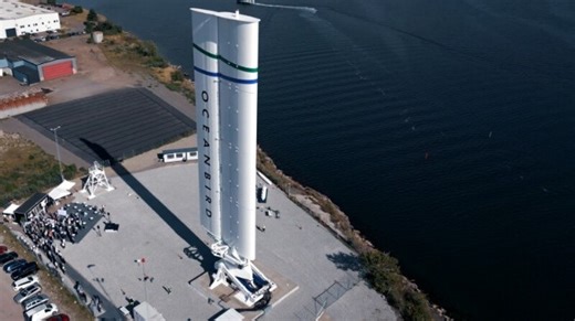 Oceanbird Wing Sail Reaches for the Sky in Demonstration