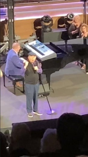 Bill Gaither and the Gaither Vocal Band singing Til The Storm Passes By