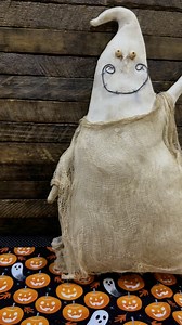 Meet the ladies 👻 #handmadedolls #spookyseason #shopsmall | Blessings Primitives