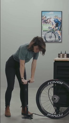 Learn how to “seat the bead” on Roval tubeless wheels and tires