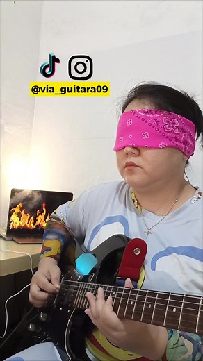 Blind Guitar Solo: Avenged Sevenfold Critical Acclaim Cover