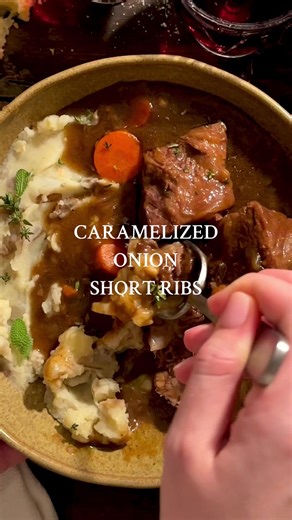 Easy Red Wine Caramelized Onion Short Ribs - Date Night Recipe