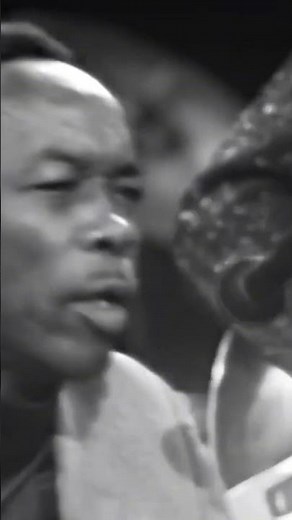 🎥: John Lee Hooker performing “Boom Boom” during the American Folk Blues Festival, 1968.