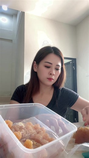 aicia520 艾嘉 ❤️❤️❤️ (@aicia520)’s videos with 我要吃吃吃 - 欣雨歌