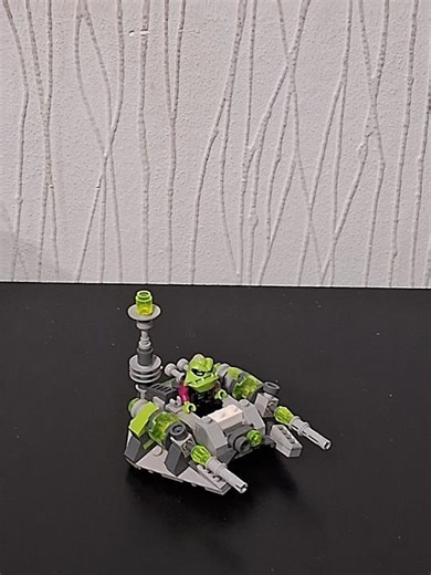 LEGO Alien Terrain Speeder Moc... #lego #legomoc #legomocs #legospace #scifi