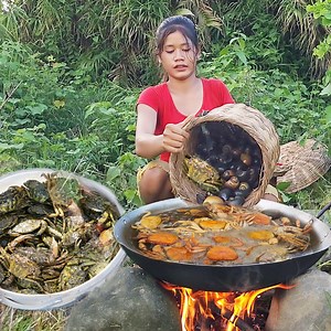 1.3M views · 21K reactions | Welcome to My Natural Food Jungle Page. Today we would like to show about: Cooking Curry Duck using wild recipe and Eating for lunch in forest " . Hope you enjoy my adventure and cooking in forest. Thank you! #Mynaturalfoodjungle #yummyfood #crab #river #jungle #food #deliciousfood #cookingvideo | My Natural Food Jungle | Facebook