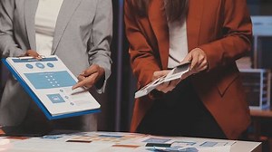 Concepteur UX conception de modèles de : vidéo de stock (100 % libre de droit) 3400849643 | Shutterstock