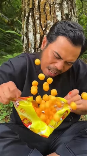 Hai ông cháu thử thách IQ370 đánh đàn sẽ ra sao?#shorts #cute