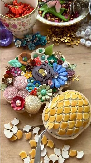 Mini Tiled Vase for a Beaded Mosaic Bouquet