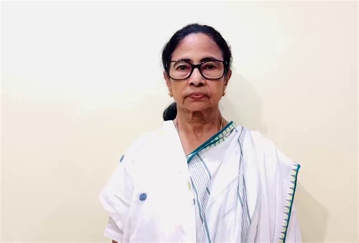 🚨 MAMATA BANERJEE - "I am very grateful to the people of Bengal""I am also very grateful to TMC workers that they fought with their lives, endured the collective oppression of all the machineries""Exit polls are paid and forced and as per a circular from BJP’s office to media""We are going to cross 226 seats in 2026""I urge TMC people to not leave the counting cabins until I say so through a press conference""I urge the administration to refrain from using force on workers""BJP did not have age