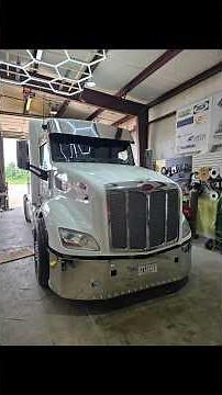 2018 Peterbilt 579 upgrades from Swanks & Sons Chromeshop