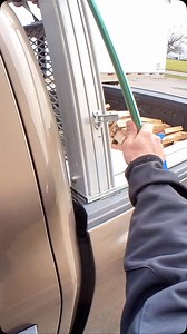 86K views · 13K reactions | The amount of flowers I find is crazy. But I guess it’s just a byproduct of consumption in general. Stores always over-order so they don’t run out and every business generates some kind of waste. At least these will bring some more joy before we chuck em in the compost bin. #flowers #dumpsterdiving | Love in the Dumpster | Facebook