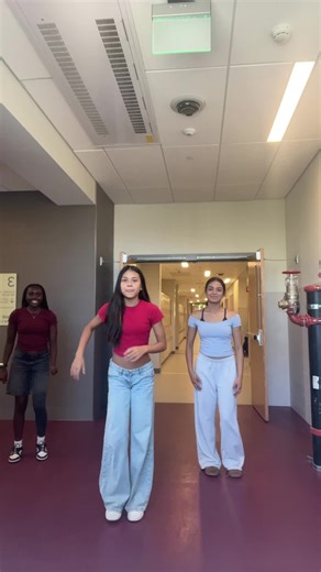 Learn the Right and Left Dance Moves with Friends