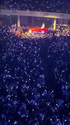 Apache 207 - Konzert - Live in der Festhalle Frankfurt - Bläulich - Volkan im roten BMW Mai 2024