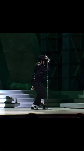4K ULTIMATE QUALITY I Michael Jackson - Billie Jean I Live at Motown 25, 1983 #michaeljackson #kingofpop #billiejean #motown25 #80s
