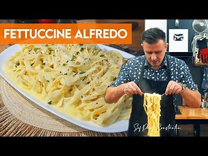 Have you ever eaten the best Fettuccine Alfredo? Try this recipe and you will be amazed!🧀 Chef Pa...