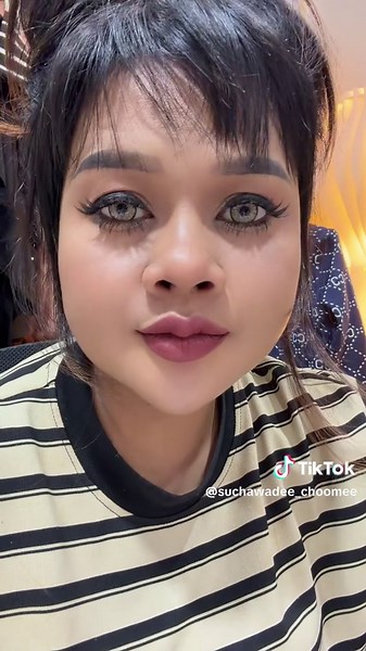 สวยหม้ายล่ะ ลายนี้ น้องนีนว่าเหมือนเสือดาว555