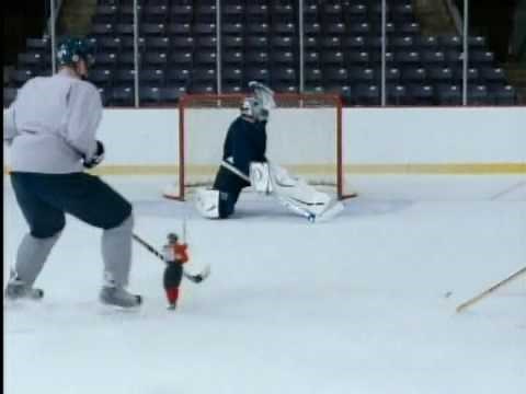 Mini Player McDonalds - NHL Star Helmet commercial