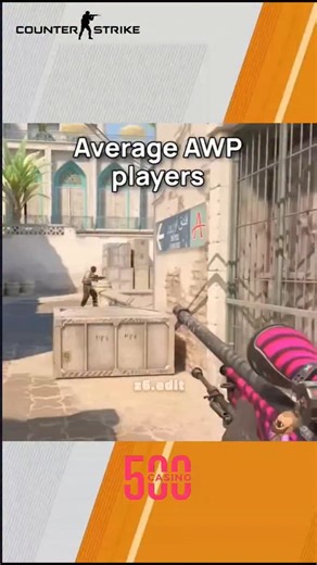 日本利用压电瓷砖将脚步转化为电能。这些瓷砖捕捉来自你脚步的动能。当你行走时，你的重量和动作会对瓷砖产生压力。瓷砖会轻微弯曲，从而产生机械应力。瓷砖内部的压电材料将这种应力转化为电能。每一步都会产生少量电荷，而数百万步结合在一起就能产生足够的电力来驱动 LED 灯、数字显示屏和传感器。在像涩谷车站这样繁忙的地方，每天大约有 240 万个脚步为这一系统作出贡献。这些电能可以被储存或立即使用，从而减少对传统电力来源的依赖，并支持可持续的城市基础设施。这种方法将日常运动转化为实用的可再生能源 #日本 #知识 #事实 #你知道吗 #推荐 #科技 #创新 #历史 #技术 #实验 #热门 | z6.edit