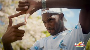 18K views · 391 reactions | How cool is this!? 朗 Turn any surface into a space to draw, create or imagine with Chalk Paint. There's a variety of colors to choose from! Now the kids don't have to draw all over your walls anymore  | Das Quay | Facebook